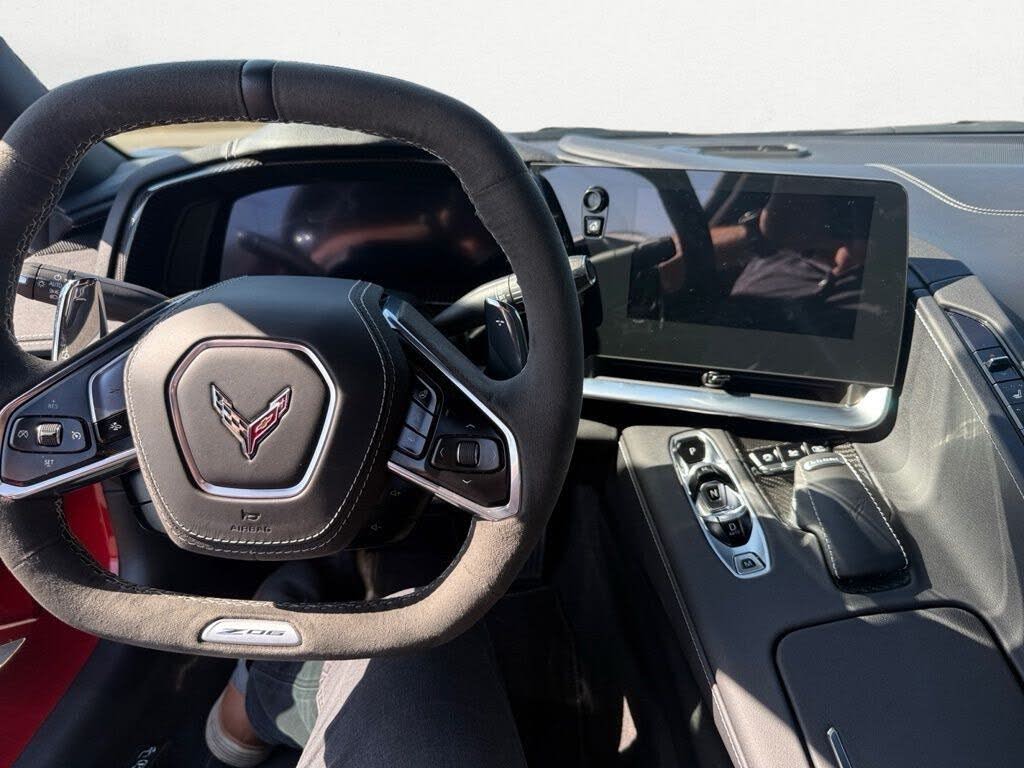 2025 Chevrolet Corvette Z06 2LZ Coupe RWD photo 9