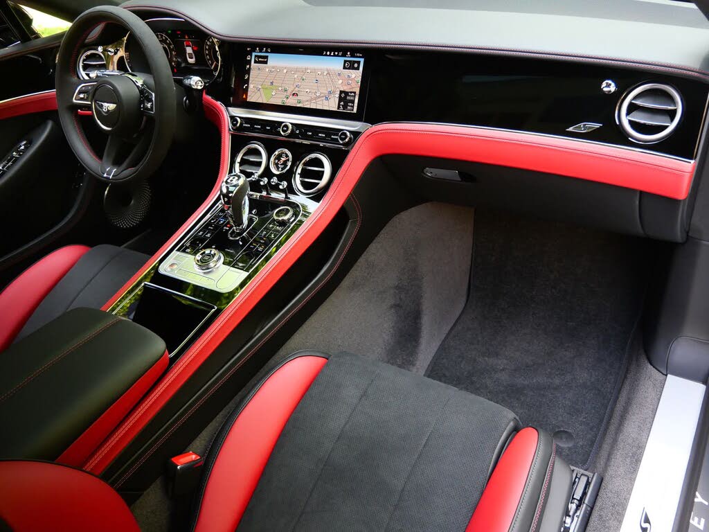 2026 Bentley Continental GT AWD photo 2