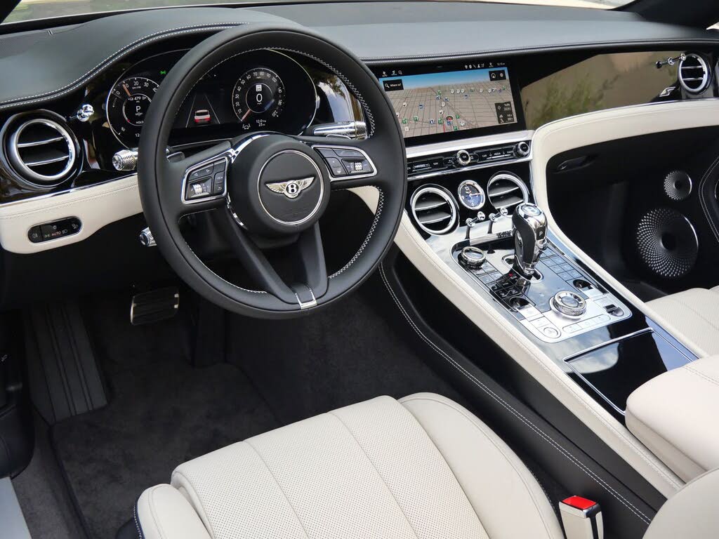 2026 Bentley Continental GTC AWD photo 12
