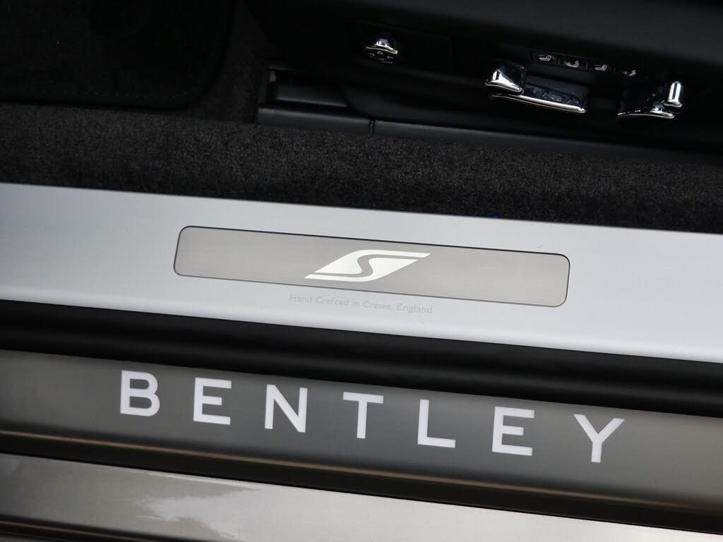 2026 Bentley Continental GTC AWD photo 16