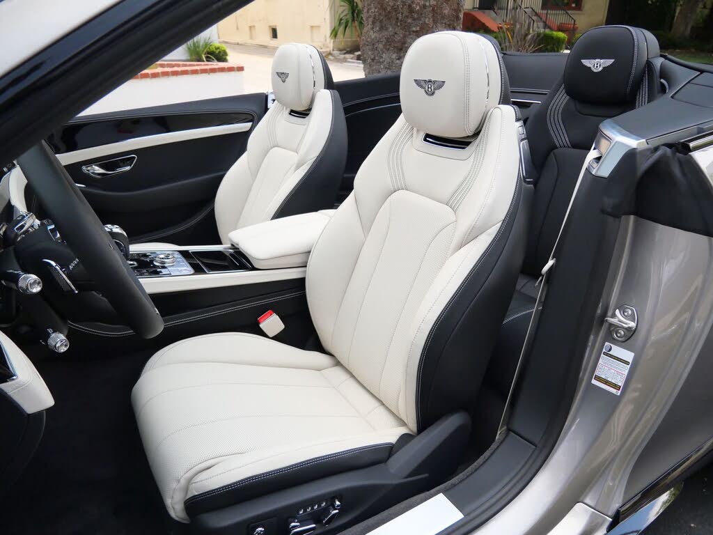 2026 Bentley Continental GTC AWD photo 17