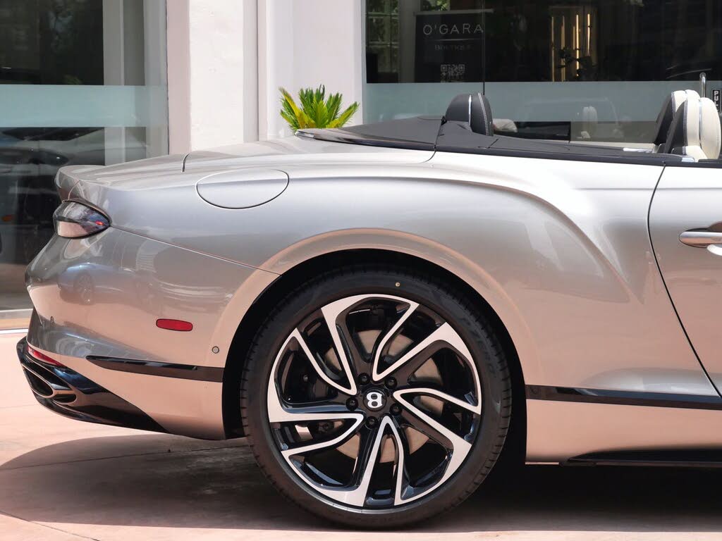2026 Bentley Continental GTC AWD photo 8