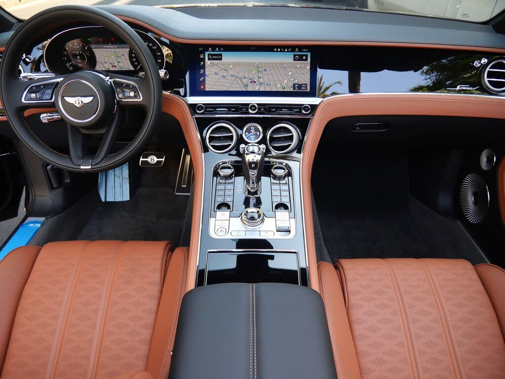 2026 Bentley Continental GTC Speed AWD photo 4