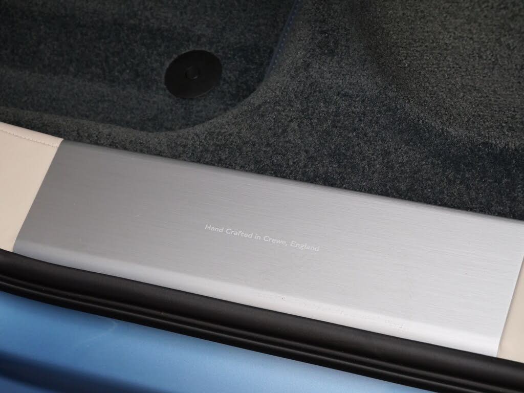 2026 Bentley Bentayga V8 AWD photo 19