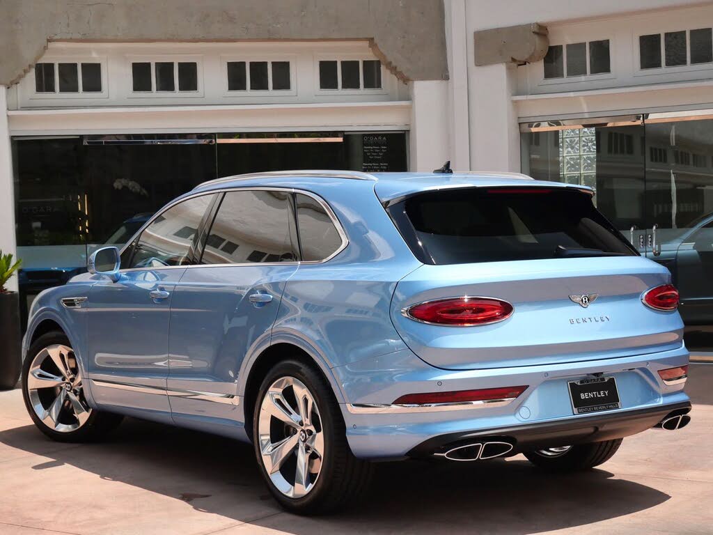 2026 Bentley Bentayga V8 AWD photo 3