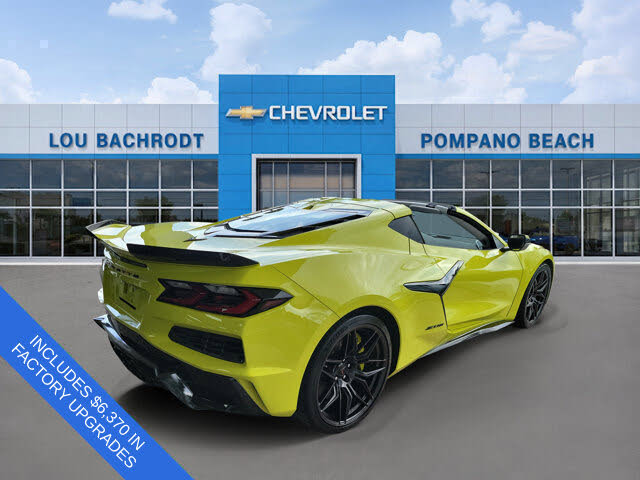 2023 Chevrolet Corvette Z06 3LZ Coupe RWD photo 2