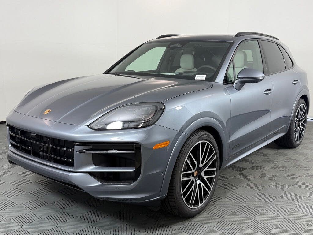 2026 Porsche Cayenne GTS AWD