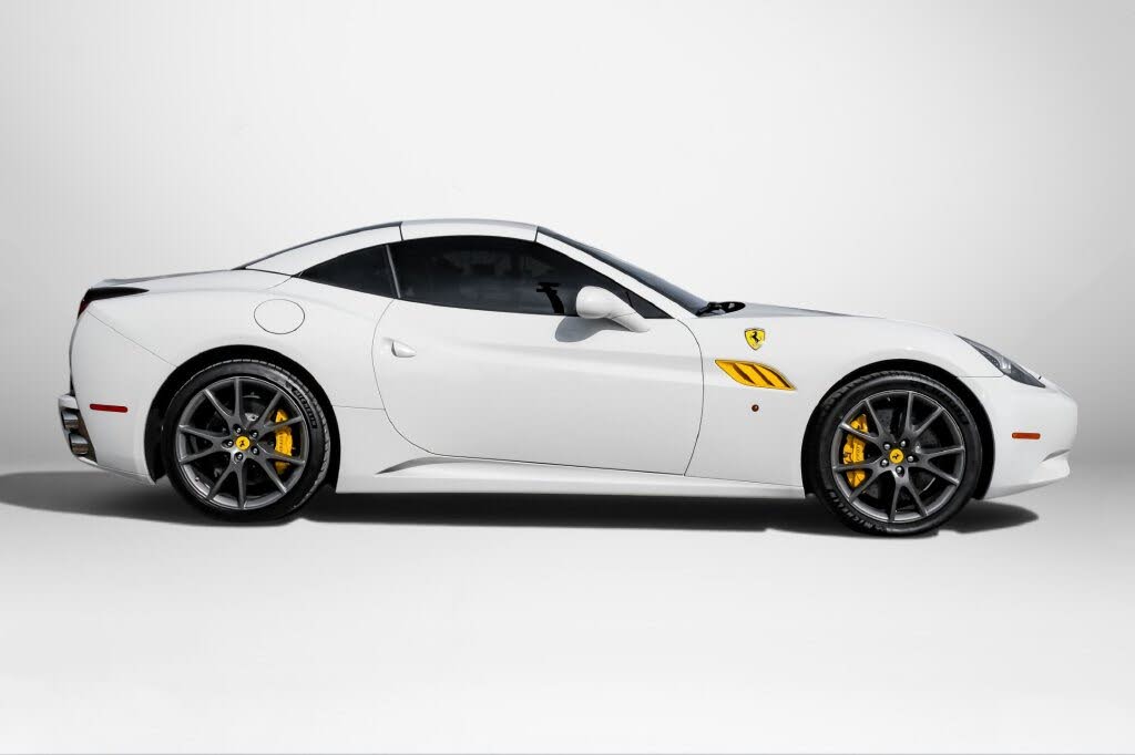 2014 Ferrari California Roadster photo 6