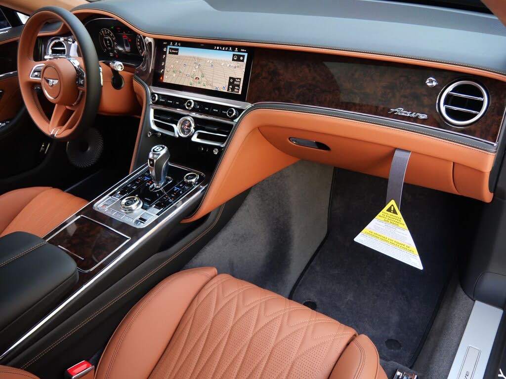 2026 Bentley Flying Spur Azure AWD photo 2