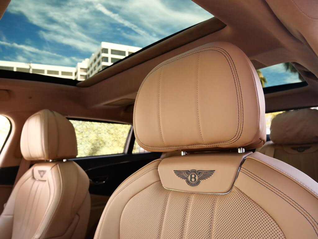 2026 Bentley Flying Spur AWD photo 18