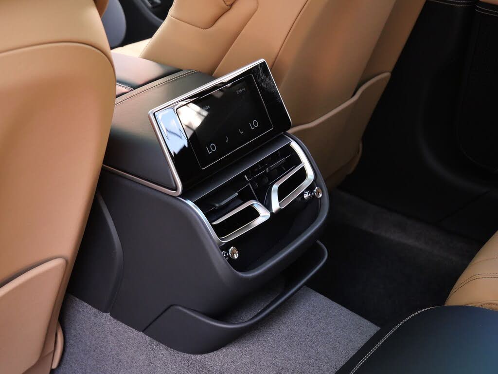 2026 Bentley Flying Spur AWD photo 19