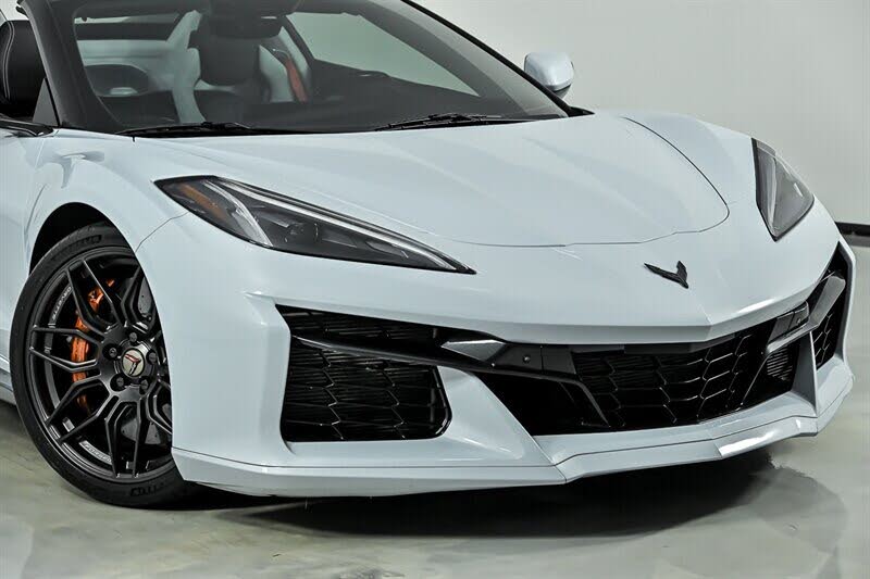 2023 Chevrolet Corvette Z06 3LZ Convertible RWD photo 3