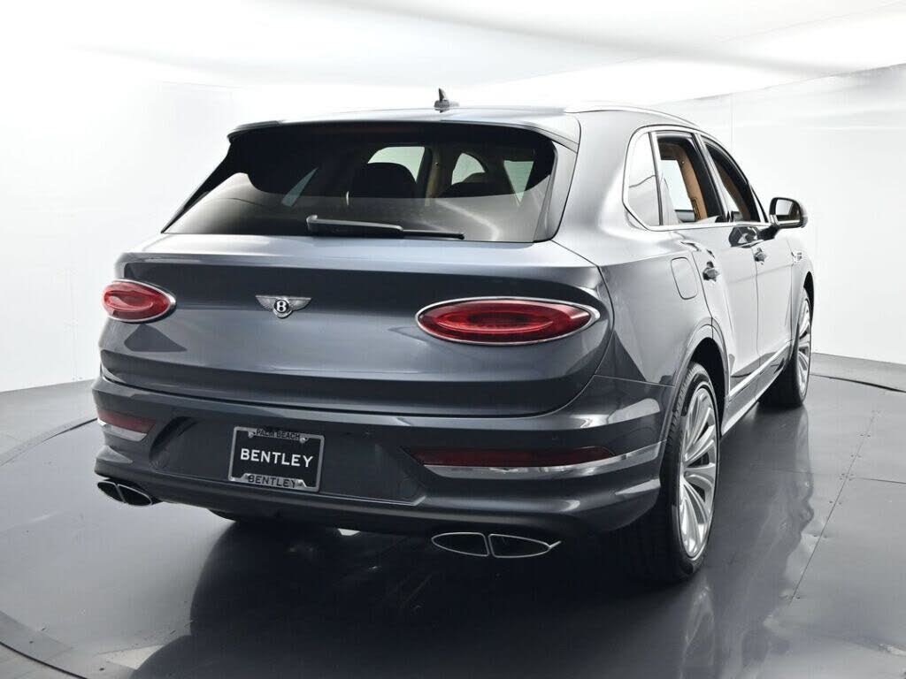 2026 Bentley Bentayga Azure V8 AWD photo 13