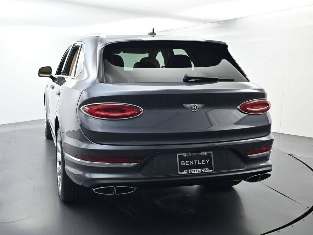 2026 Bentley Bentayga Azure V8 AWD photo 15