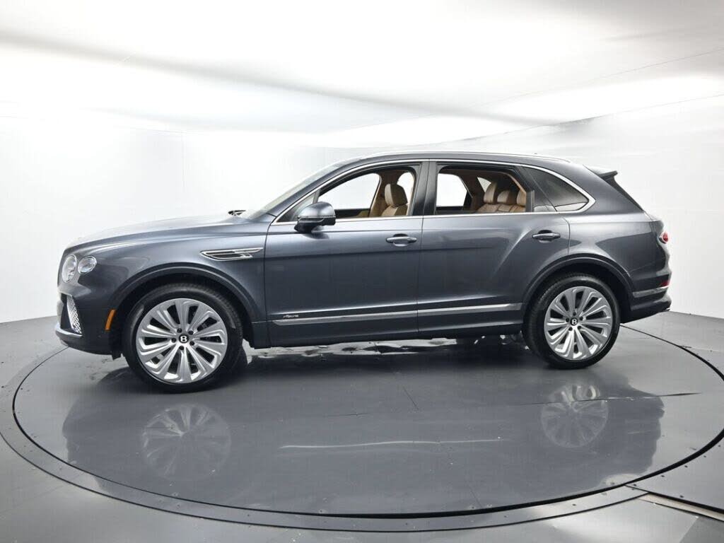 2026 Bentley Bentayga Azure V8 AWD photo 5