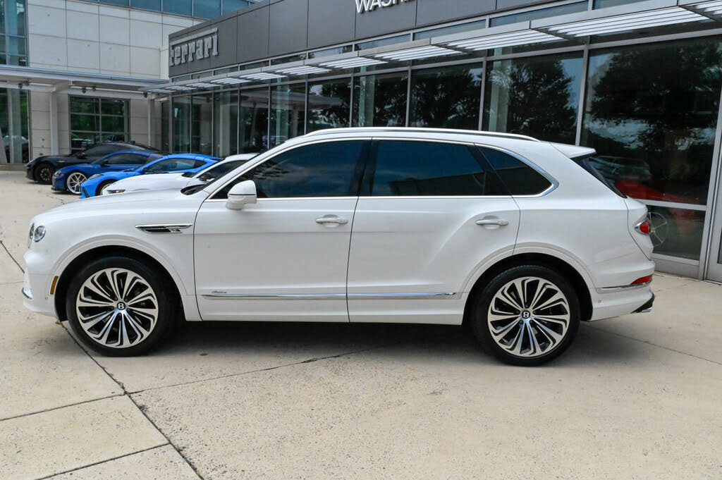 2023 Bentley Bentayga Azure V8 AWD photo 8