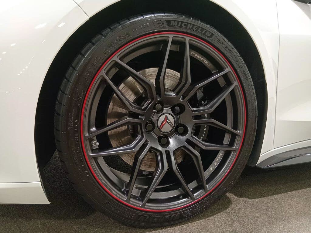 2025 Chevrolet Corvette Z06 1LZ Coupe RWD photo 14