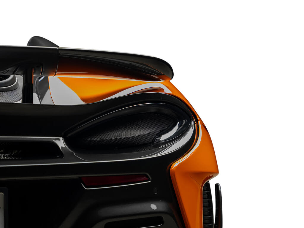 2020 McLaren 600LT Spider RWD photo 14