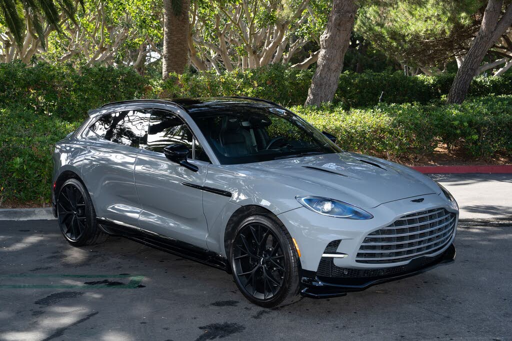 2025 Aston Martin DBX 707 AWD