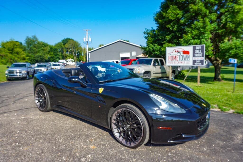 2011 Ferrari California Roadster photo 11