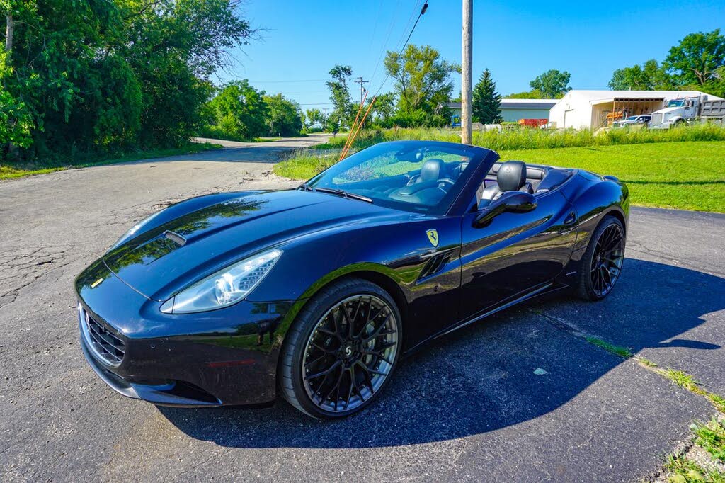 2011 Ferrari California Roadster photo 17