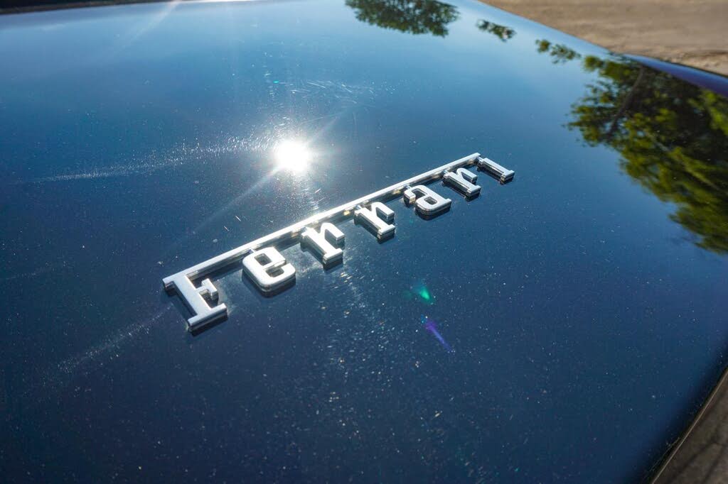 2011 Ferrari California Roadster photo 18