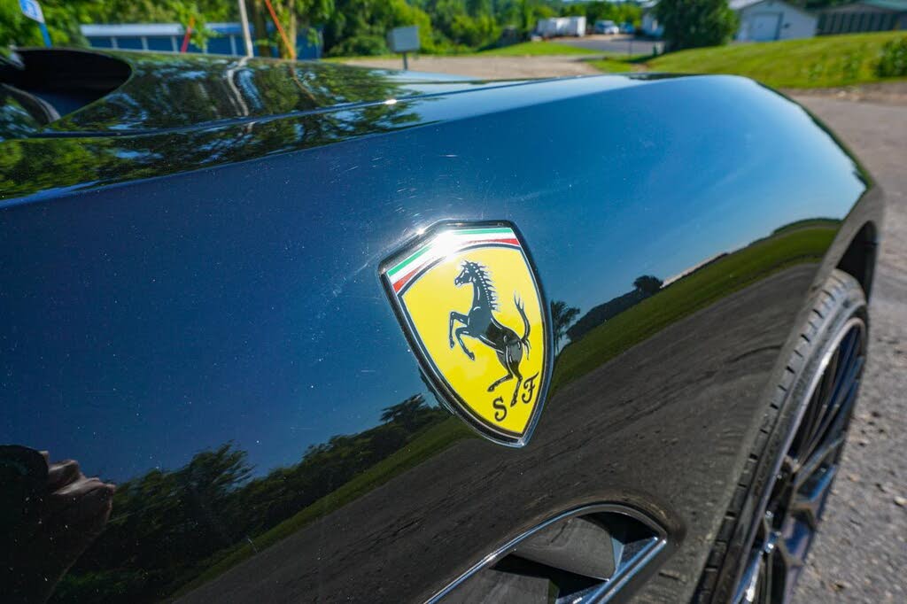 2011 Ferrari California Roadster photo 4