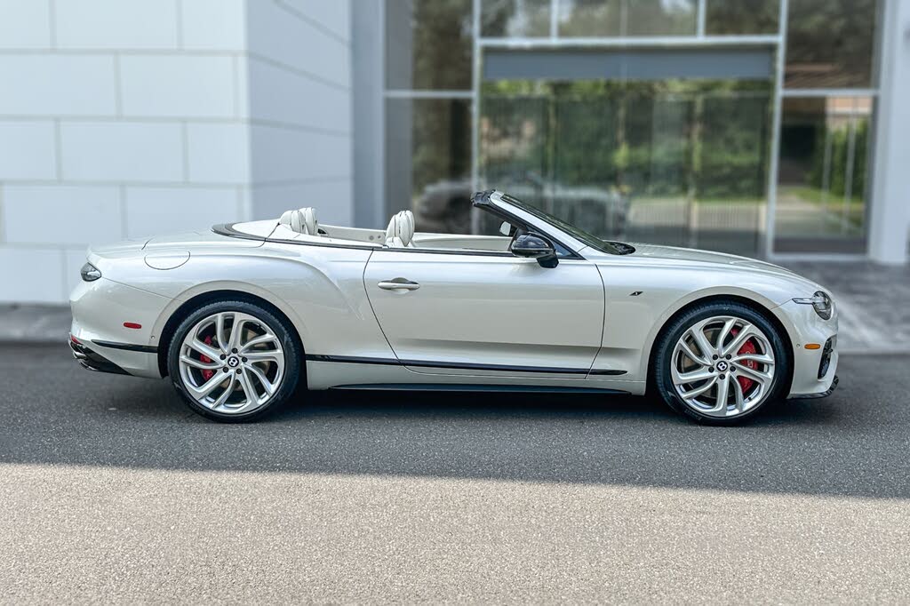 2026 Bentley Continental GTC AWD photo 5