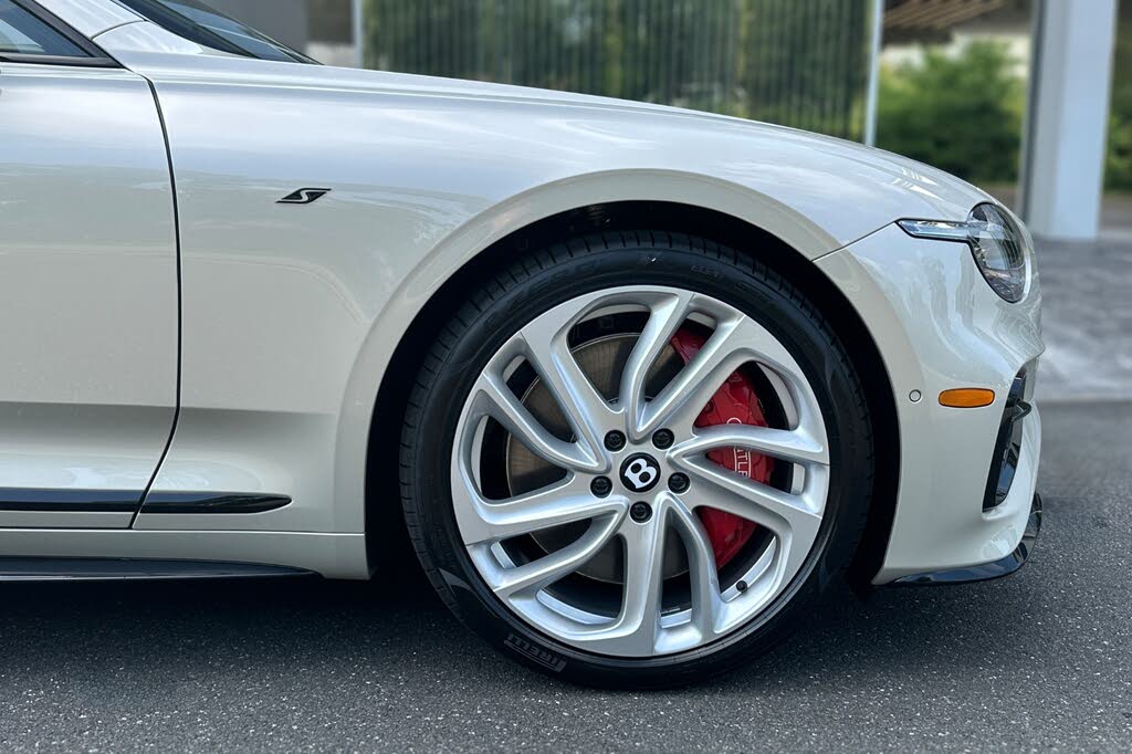 2026 Bentley Continental GTC AWD photo 6