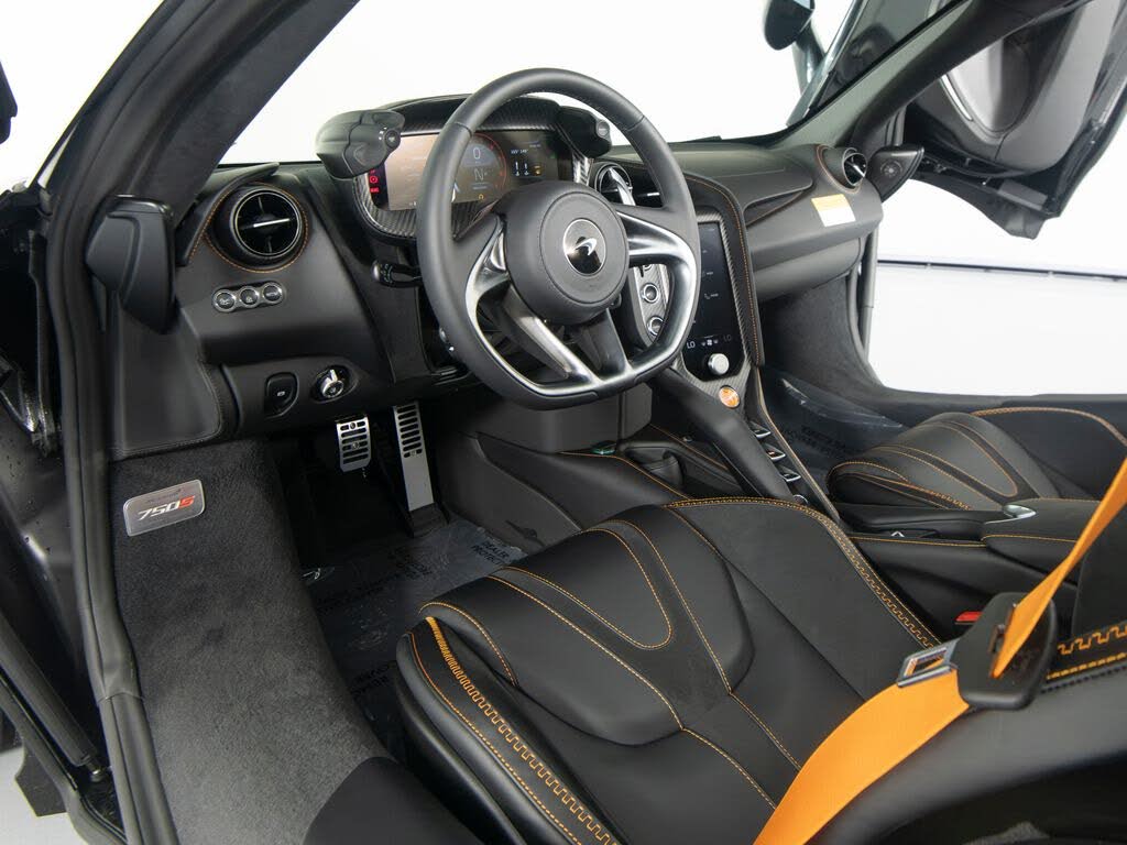 2027 McLaren 750S Spider RWD photo 15