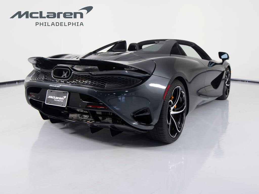 2027 McLaren 750S Spider RWD photo 6