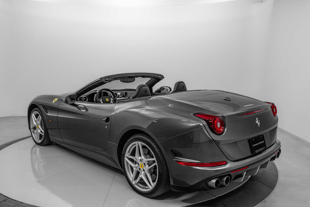 2016 Ferrari California T Roadster photo 13
