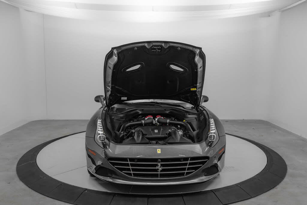 2016 Ferrari California T Roadster photo 20