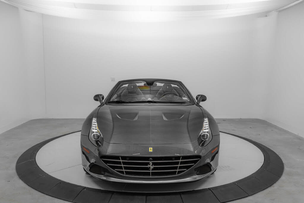 2016 Ferrari California T Roadster photo 8