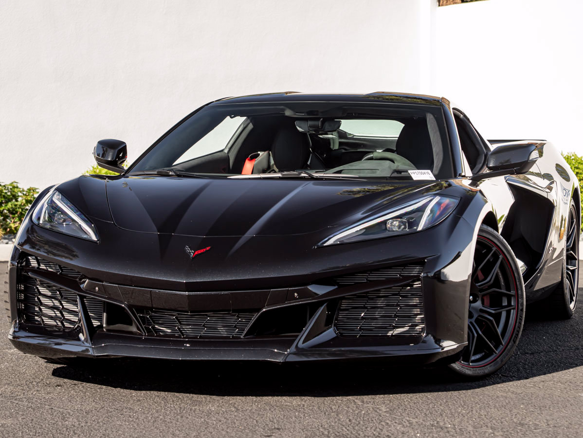 2023 Chevrolet Corvette Z06 3LZ Coupe RWD - $119,990