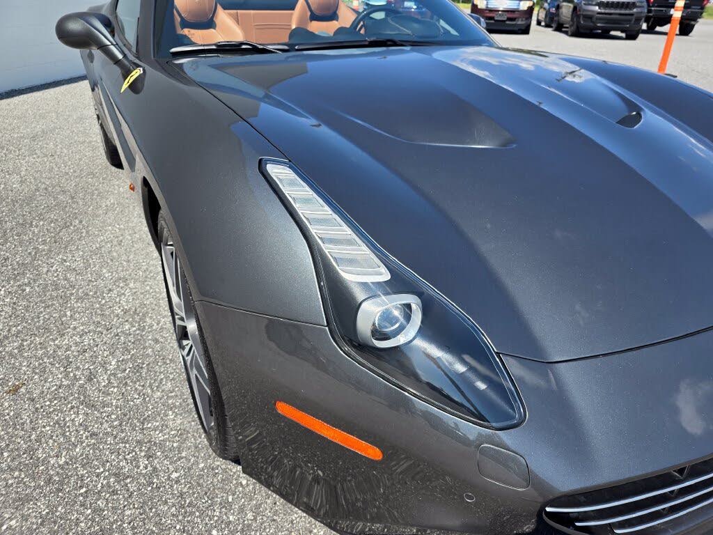 2015 Ferrari California T Roadster photo 15