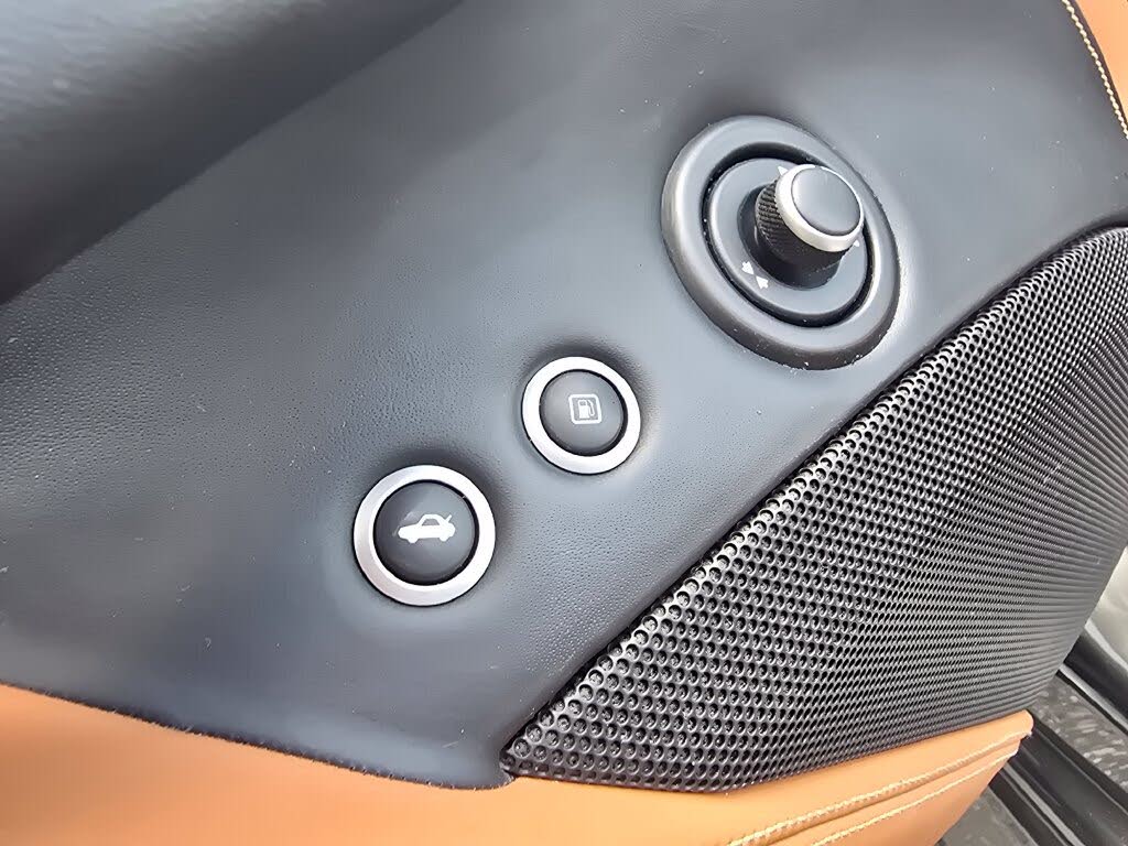 2015 Ferrari California T Roadster photo 23