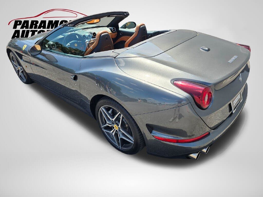 2015 Ferrari California T Roadster photo 9