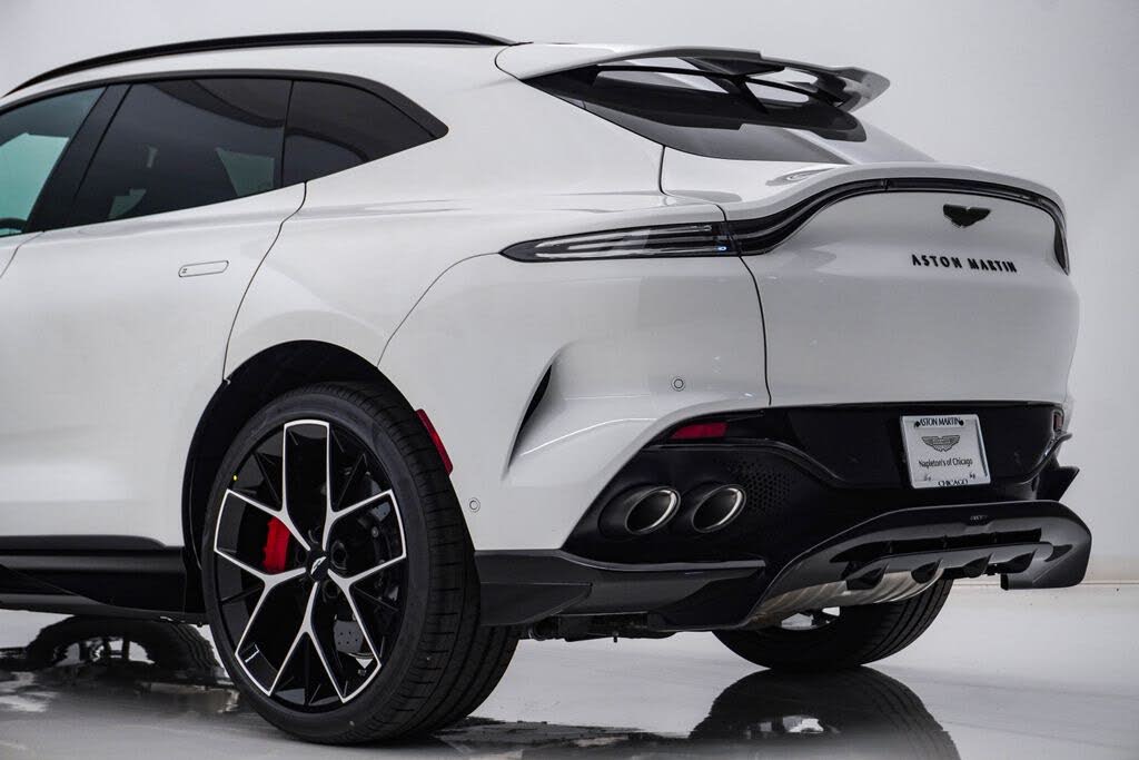 2026 Aston Martin DBX 707 AWD photo 11