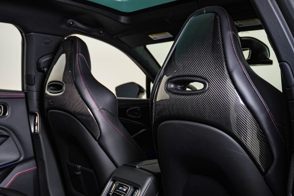 2026 Aston Martin DBX 707 AWD photo 20