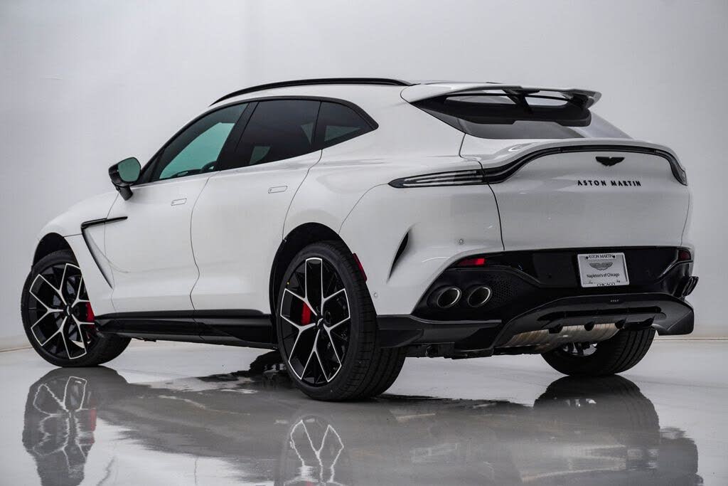 2026 Aston Martin DBX 707 AWD photo 8