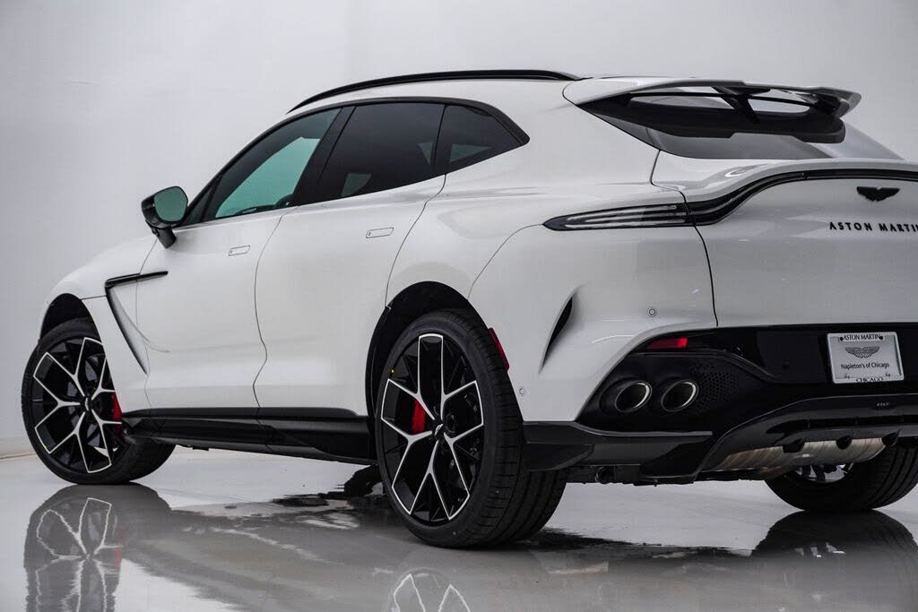 2026 Aston Martin DBX 707 AWD photo 9