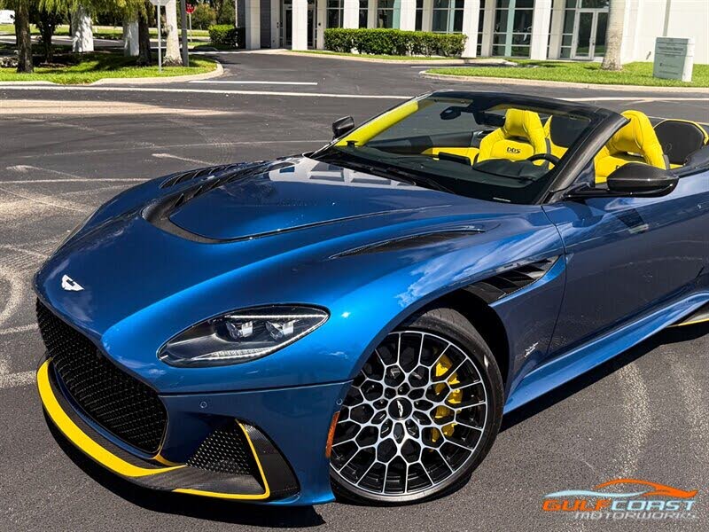 2023 Aston Martin DBS Superleggera Volante RWD photo 11