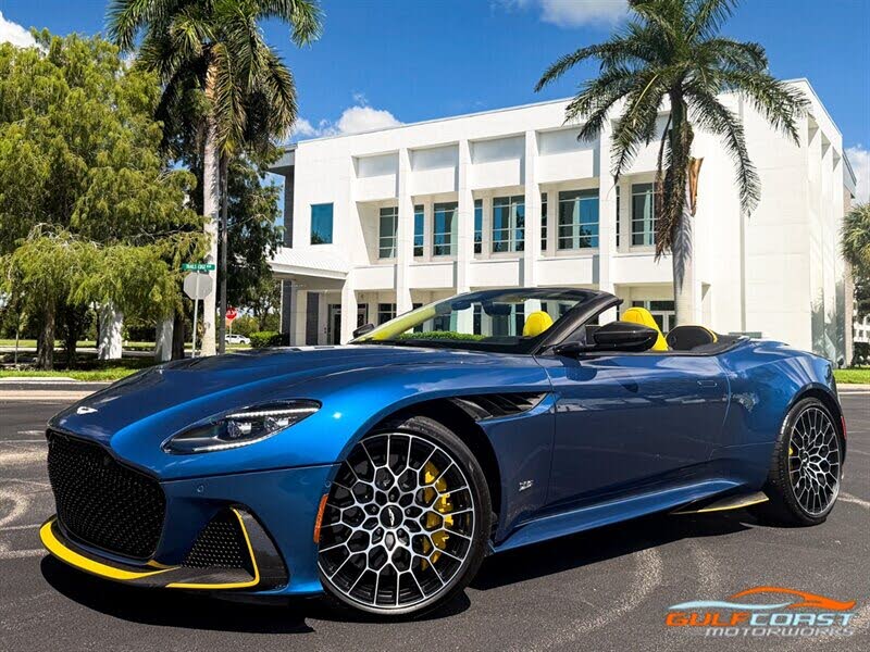 2023 Aston Martin DBS Superleggera Volante RWD photo 12