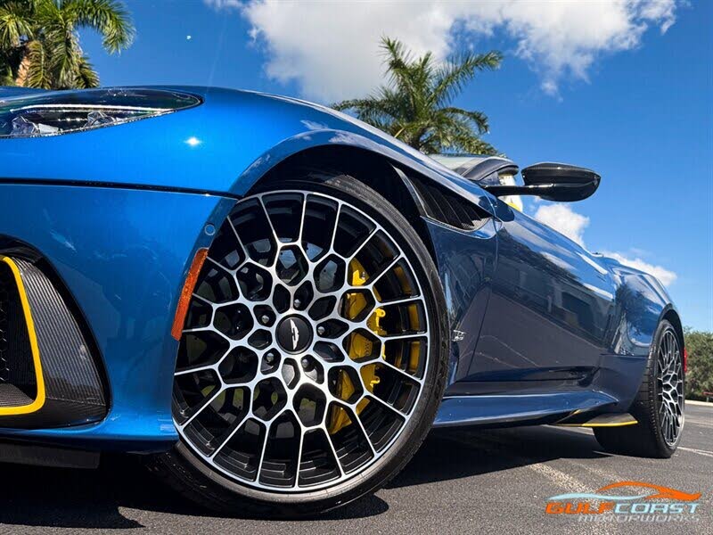 2023 Aston Martin DBS Superleggera Volante RWD photo 13
