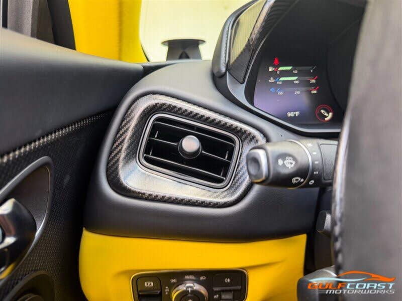 2023 Aston Martin DBS Superleggera Volante RWD photo 21