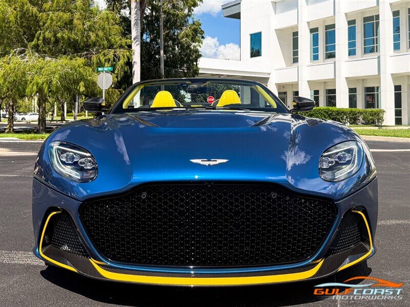 2023 Aston Martin DBS Superleggera Volante RWD photo 8