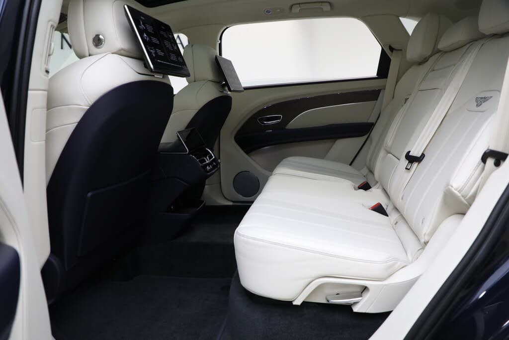 2024 Bentley Bentayga V8 AWD photo 22
