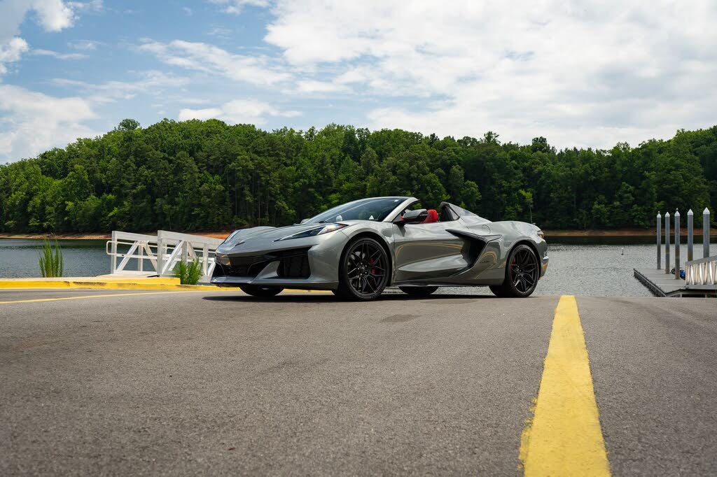 2023 Chevrolet Corvette Z06 3LZ Convertible RWD photo 13