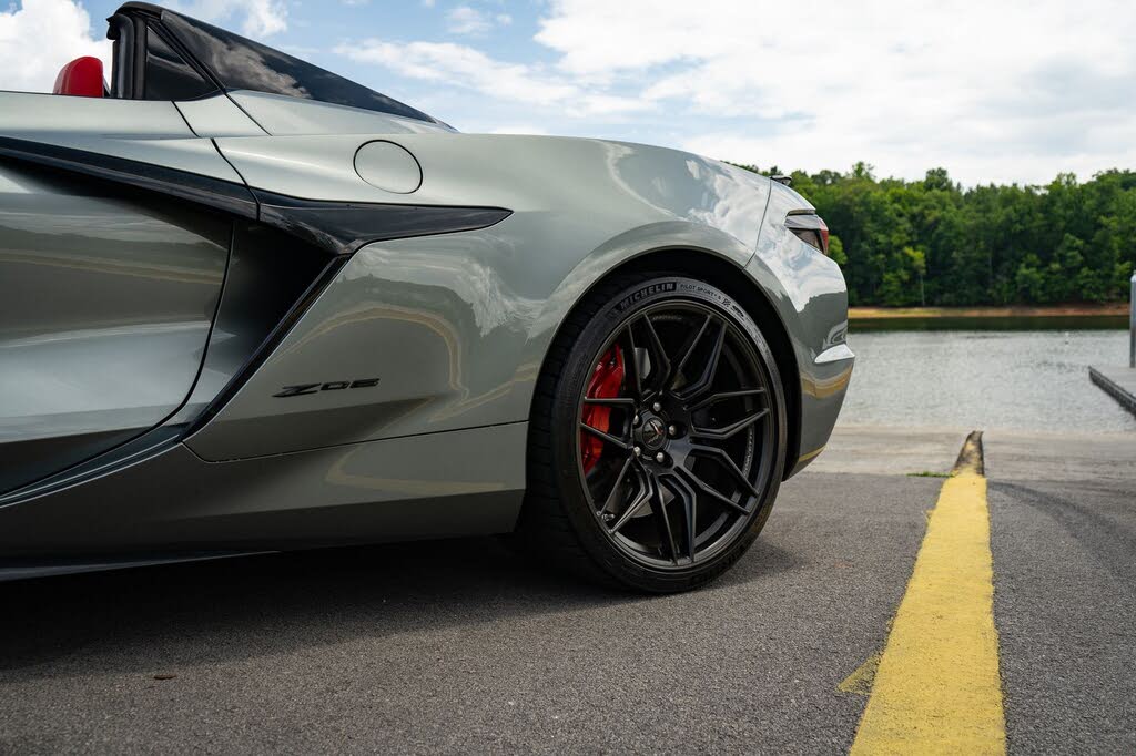 2023 Chevrolet Corvette Z06 3LZ Convertible RWD photo 19